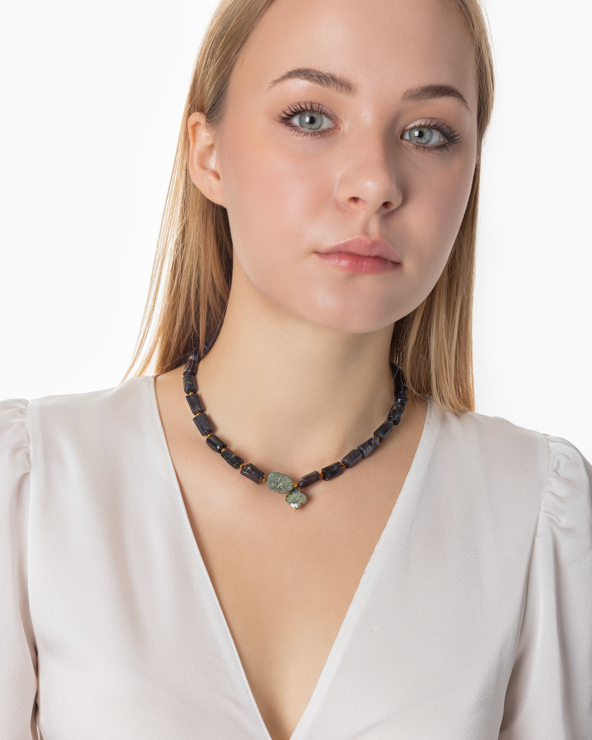 Rue du Muguet Chain of Stones Lapis necklace