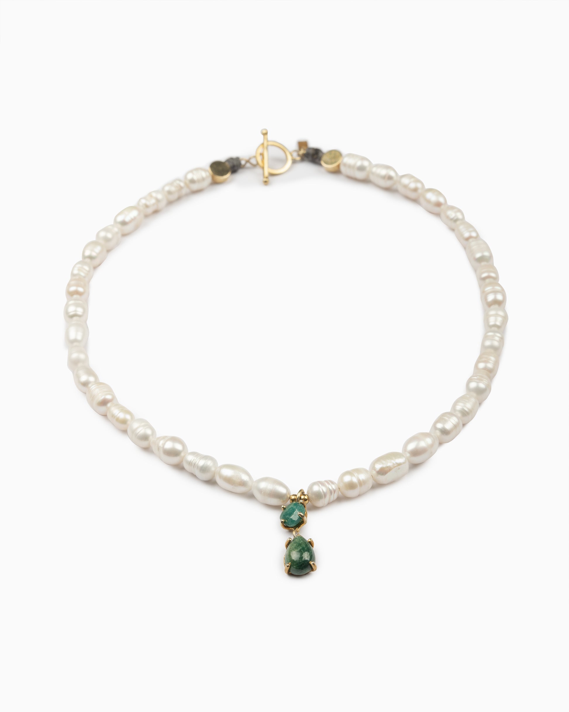 Rue du Muguet Emerald Hürrem necklace