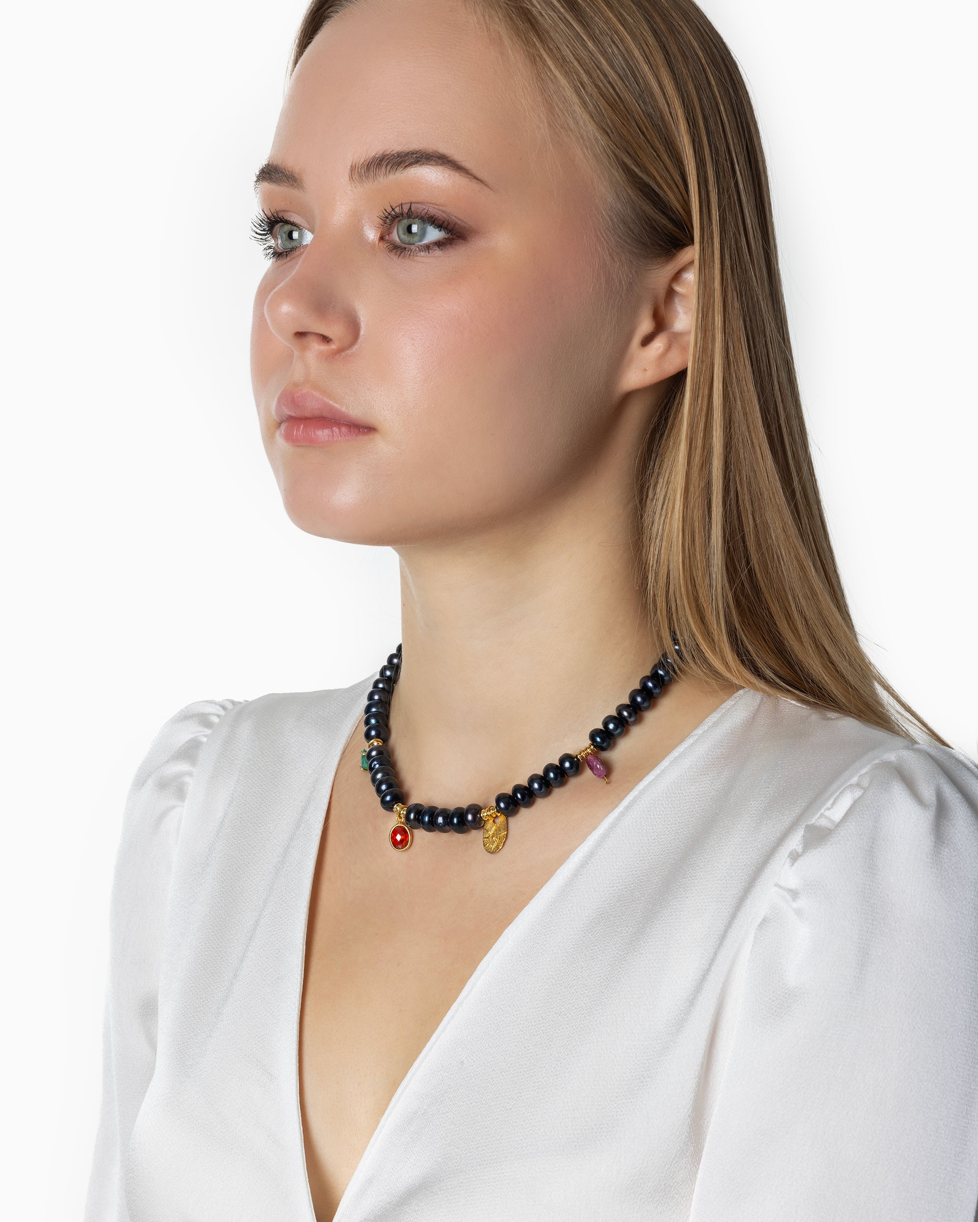 Rue du Muguet Grace Black Pearl necklace