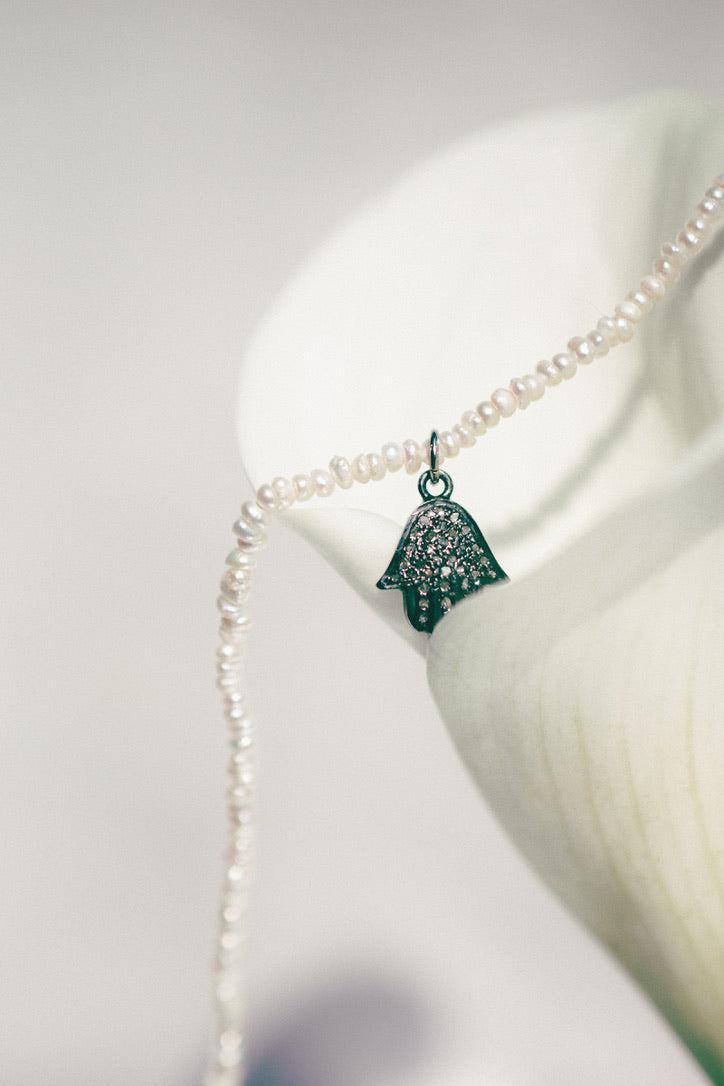 Rue du Muguet Maison Muguet Hand necklace