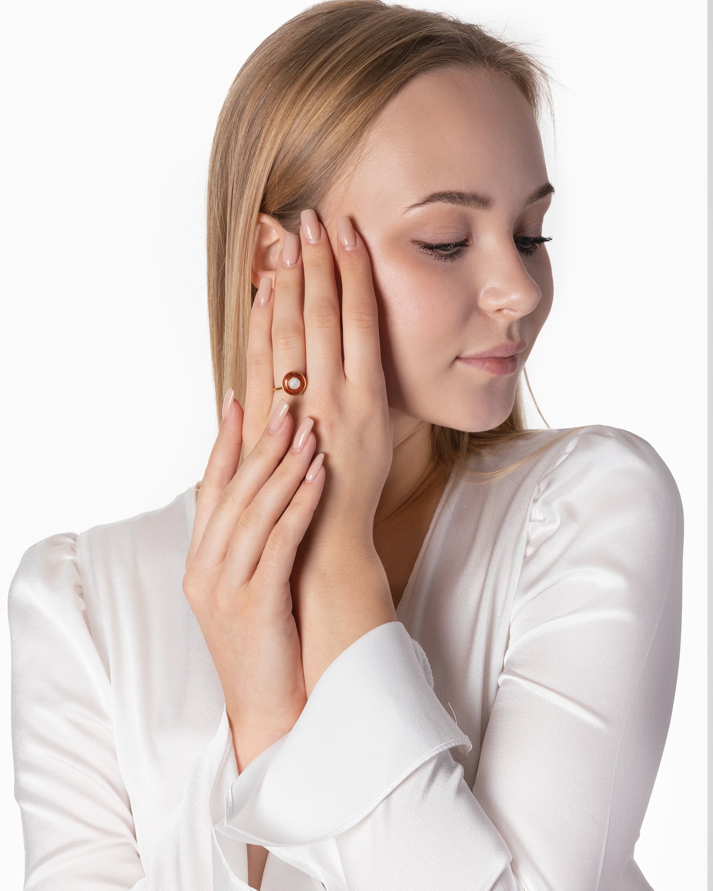 Rue du Muguet Milla Moonstone ring