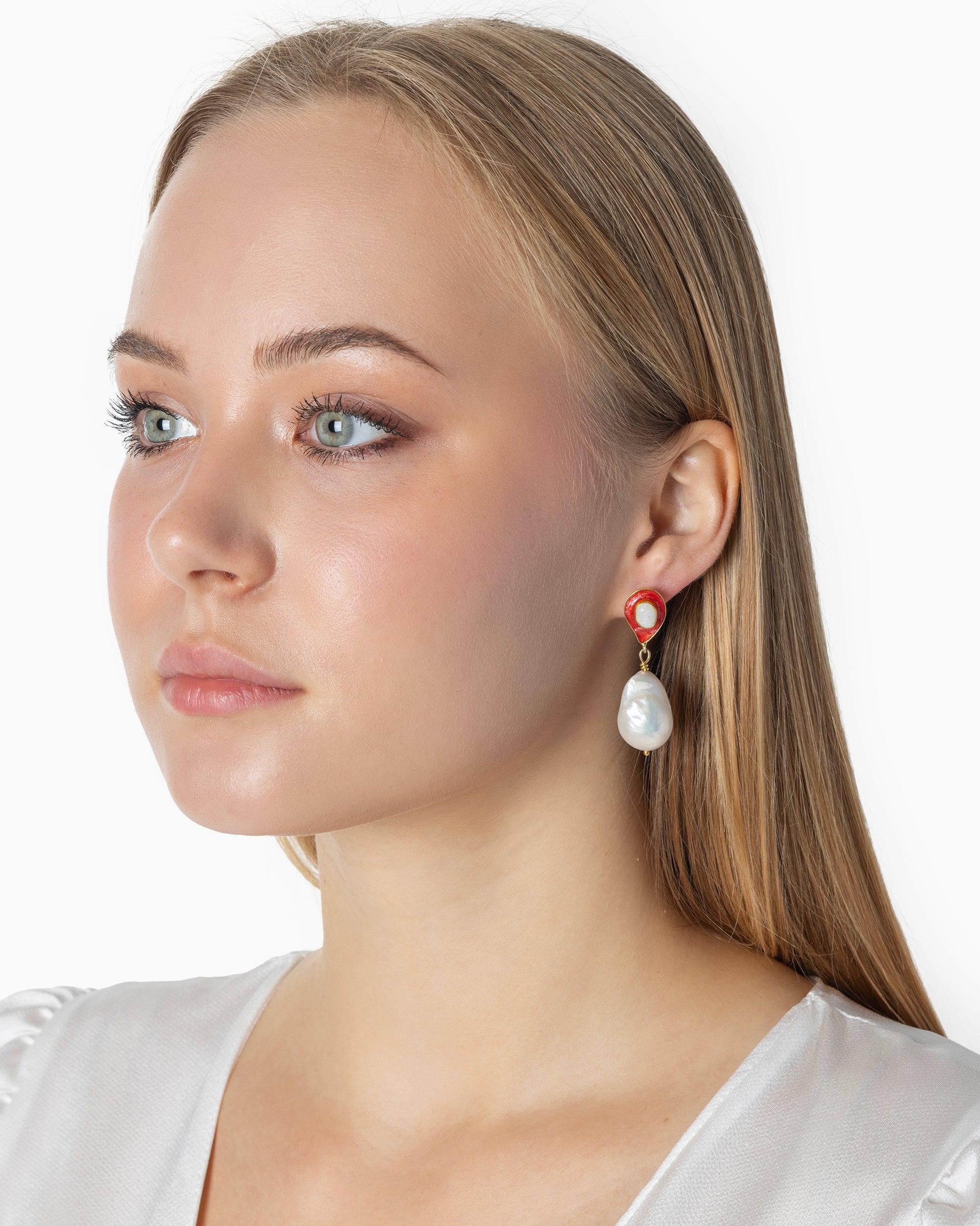 Rue du Muguet Moon Drop earrings