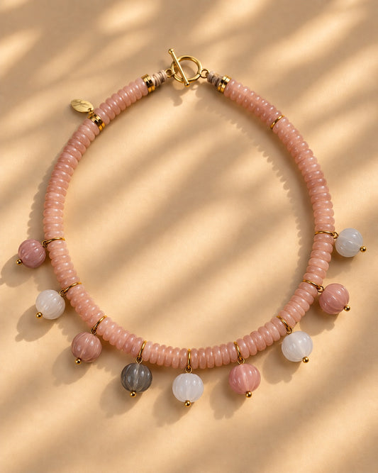 The Figure Sunstone necklace by Rue du Muguet